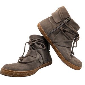 UGG Reid Moc Bootie Gray Suded size Women's 7.5